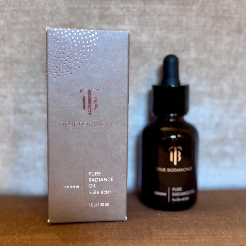 True Botanicals - Renew Pure Radiance Oil - NWT